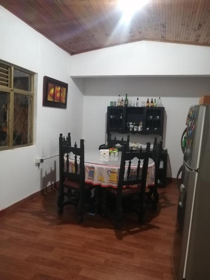 Hostal Spa Casa De Piedra Con Jacuzzi سانتا روزا دي كابال المظهر الخارجي الصورة