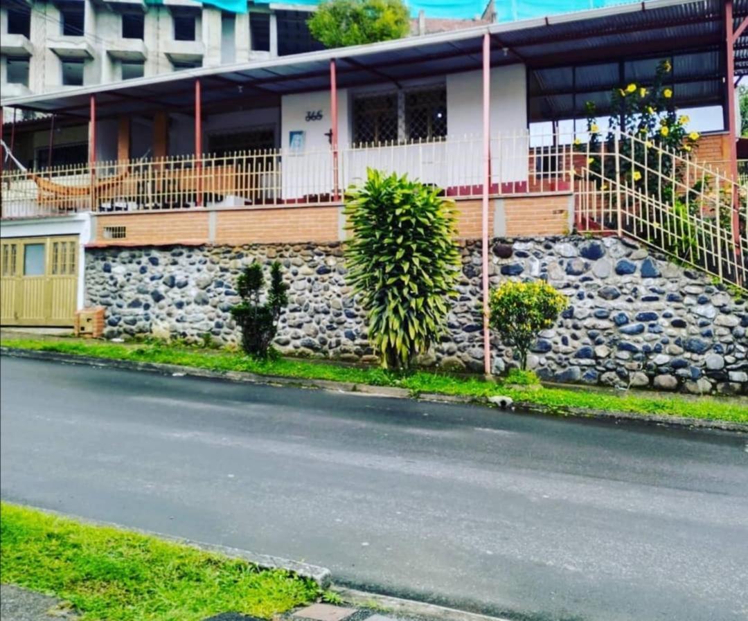 Hostal Spa Casa De Piedra Con Jacuzzi سانتا روزا دي كابال المظهر الخارجي الصورة