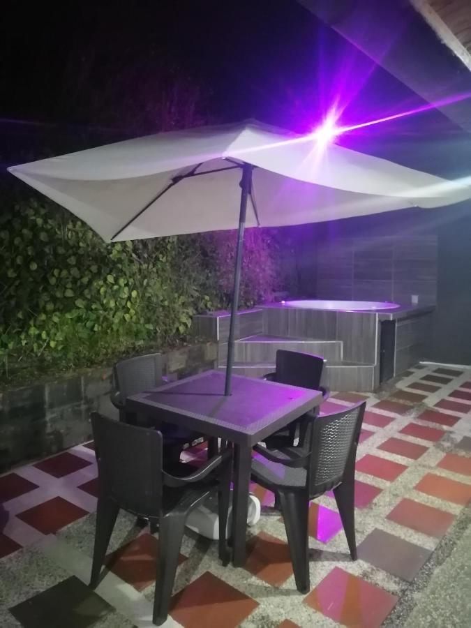 Hostal Spa Casa De Piedra Con Jacuzzi سانتا روزا دي كابال المظهر الخارجي الصورة