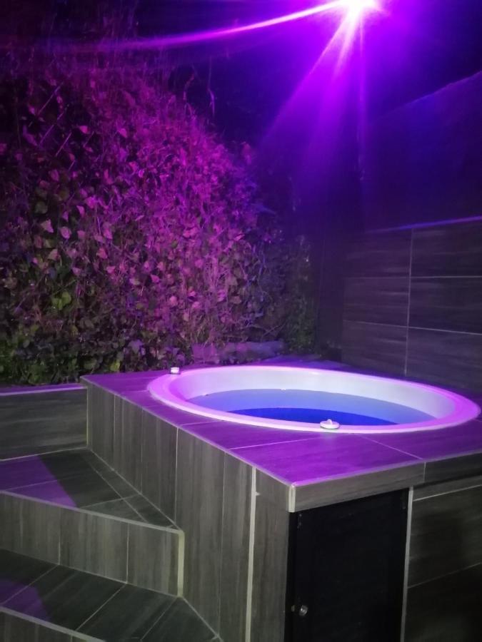 Hostal Spa Casa De Piedra Con Jacuzzi سانتا روزا دي كابال المظهر الخارجي الصورة